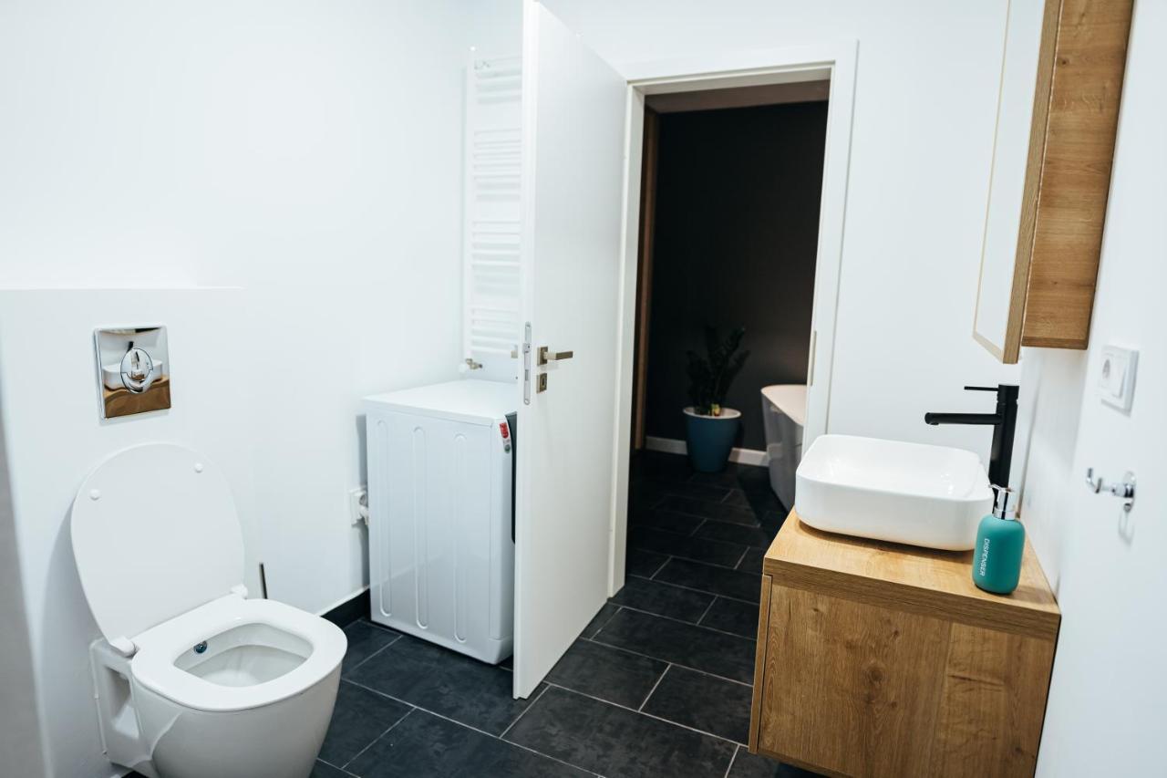 Thome Arena Residence Cluj-Napoca Buitenkant foto