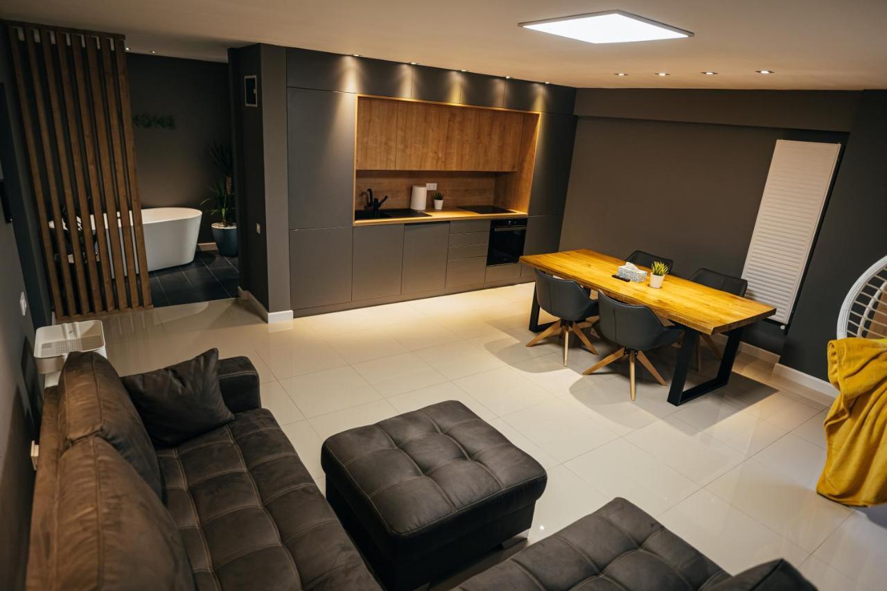 Thome Arena Residence Cluj-Napoca Buitenkant foto
