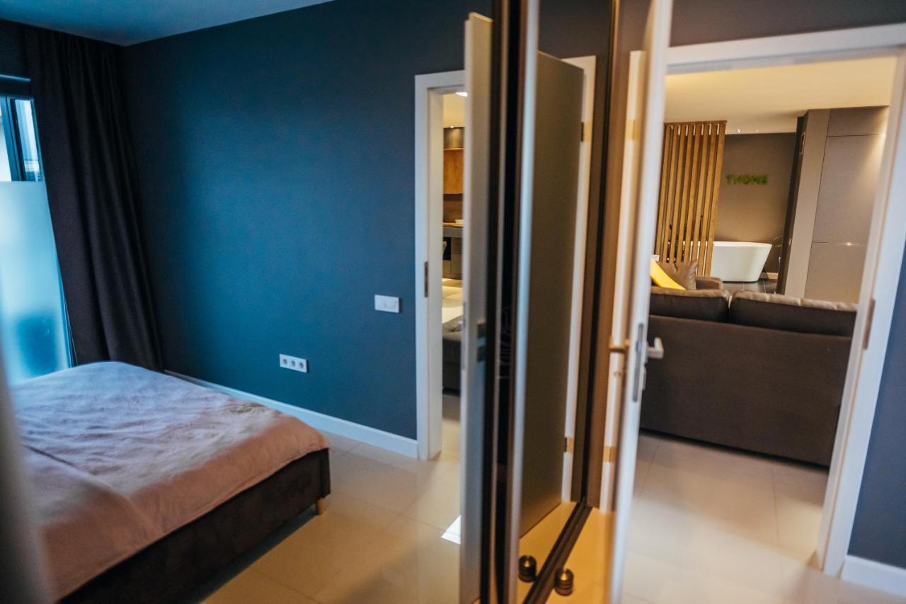 Thome Arena Residence Cluj-Napoca Buitenkant foto